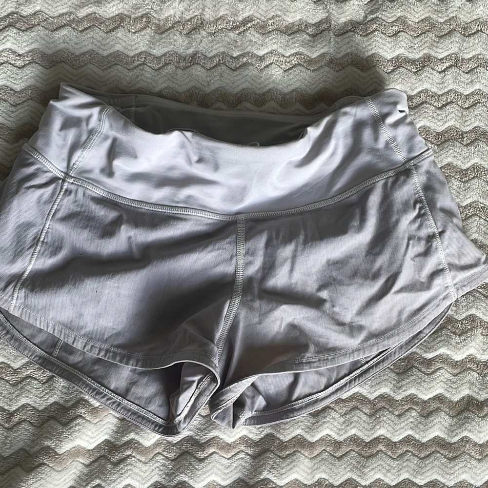 lululemon low rise speed up shorts
